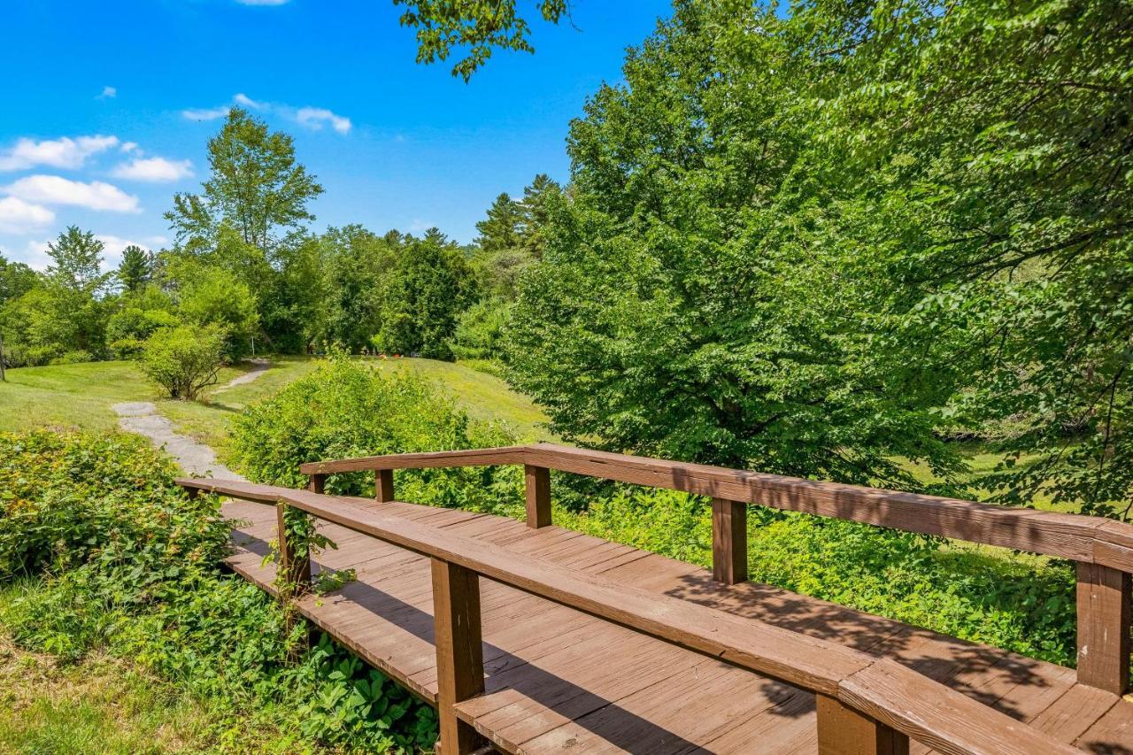Cozy Condo By Tripp Lake Warrensburg Exteriér fotografie